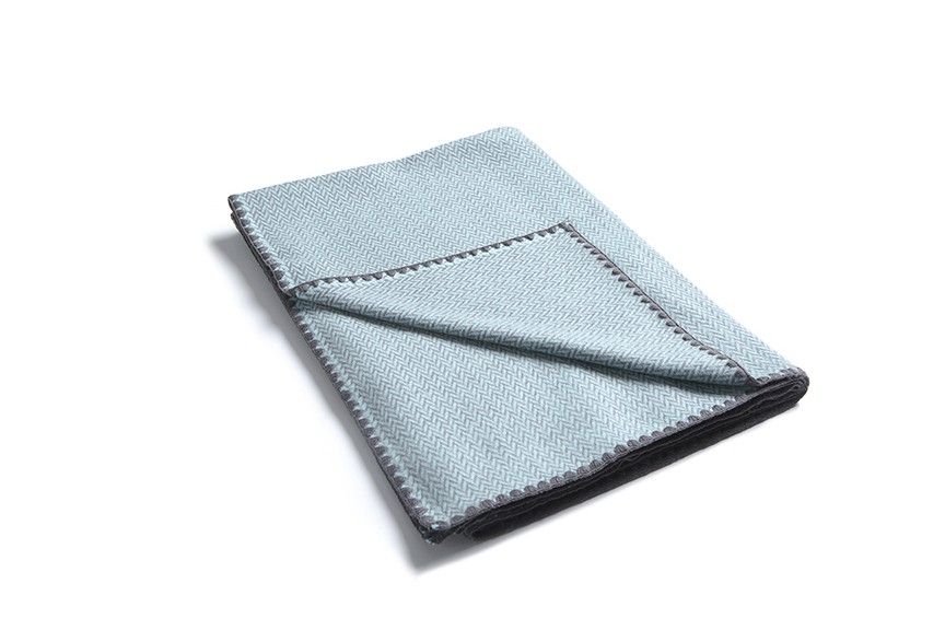 Tang blue blanket 2