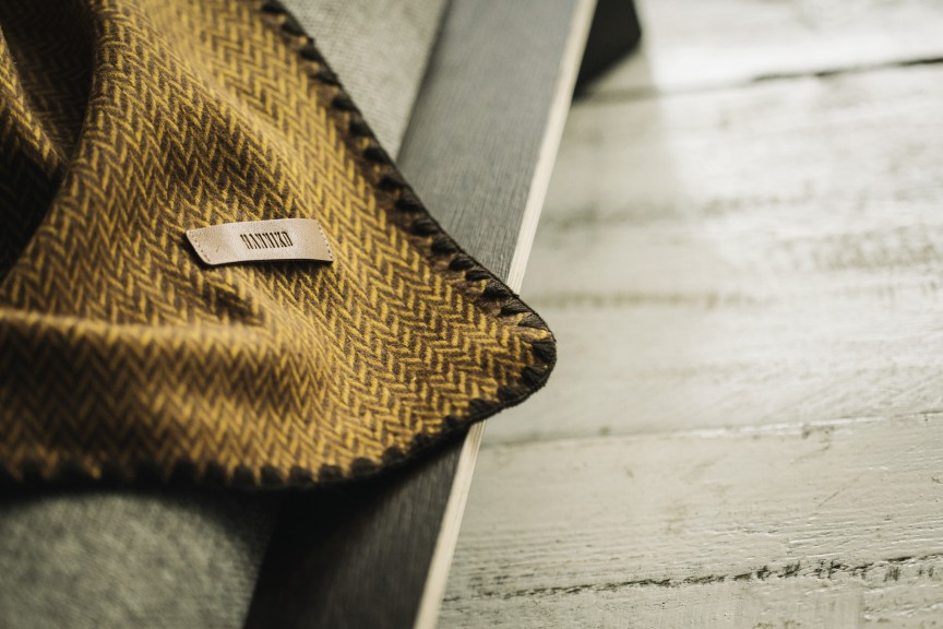 Tang orange blanket Tang orange blanket